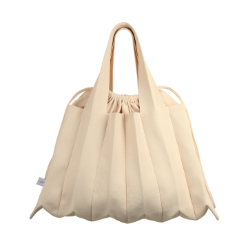 PLEATSMAMA Big Shoulder Bag Ivory